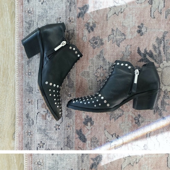 Anthropologie 𝅺1.STATE Loka Studded Leather Heeled Ankle Bootie - Picture 2 of 5